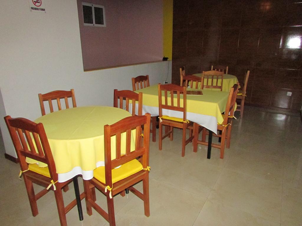 Residencial Girassol, Lda Bed & Breakfast Сао Филипе Екстериор снимка